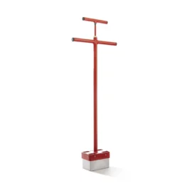 Ziegelstecher zur Reparatur von Kahlstellen und Löchern im Rasen